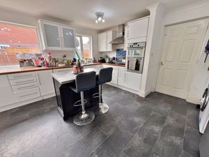 Photo 18- click for photo gallery